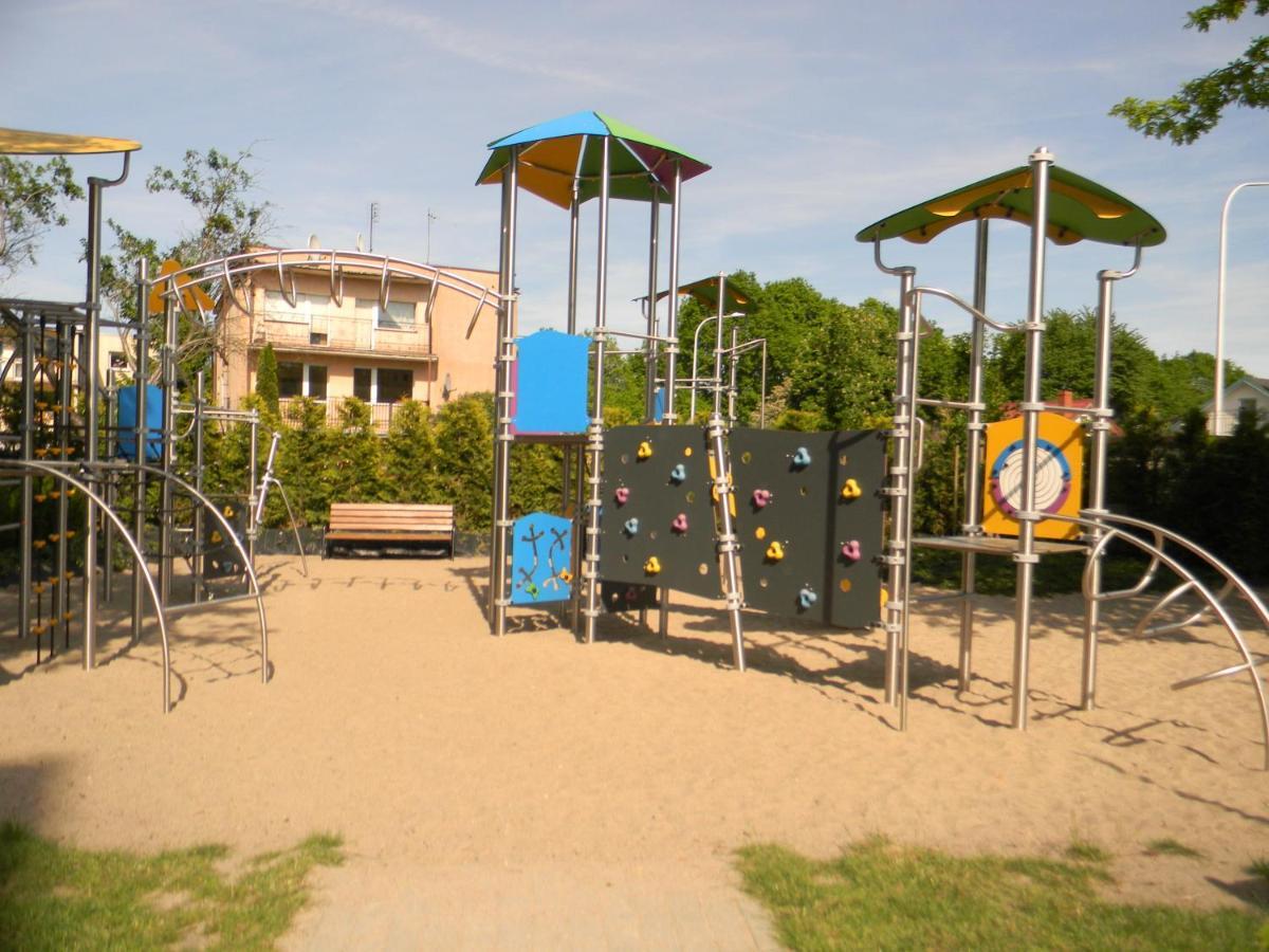 Apartament Z Basenem Laura Polanki Park Apartment Kolobrzeg Exterior photo